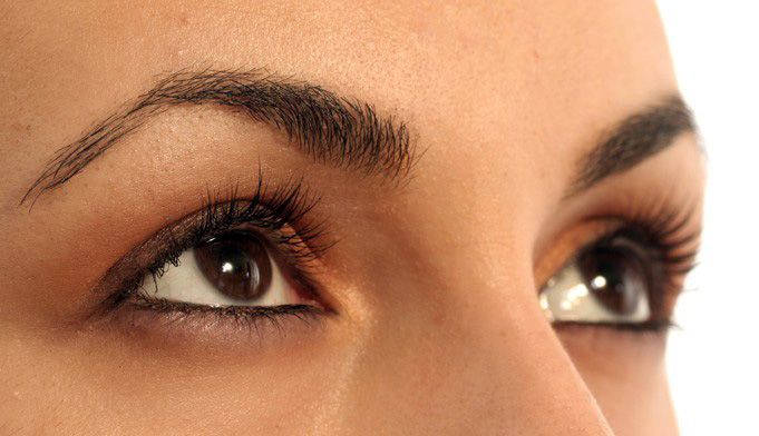 MICROPIGMENTACION DE OJOS Y PESTAÑAS MOURE ANTES Y DESPUES (1)