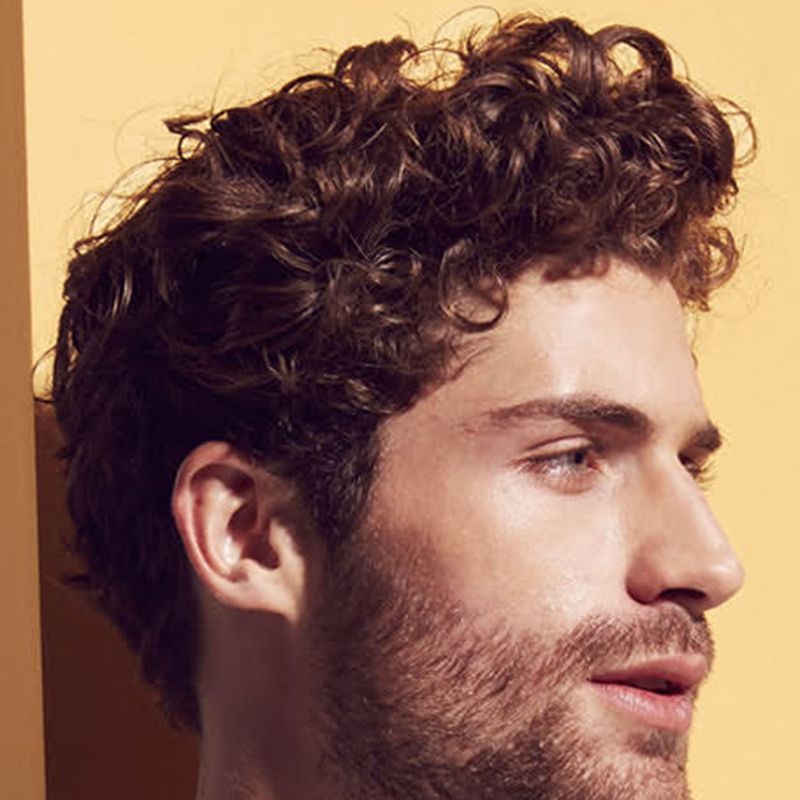 CORTE DE PELO RIZADO HOMBRE PALMA DE MALLORCA ULTIMAS TENDENCIAS PELUQUERIA MOURE (15)