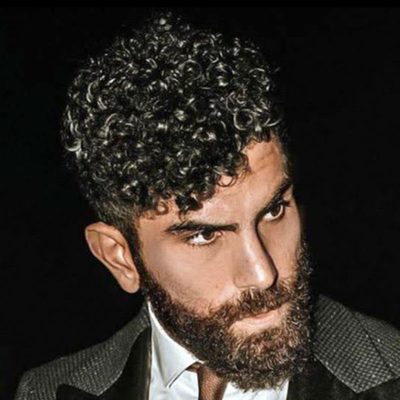 CORTE DE PELO RIZADO HOMBRE PALMA DE MALLORCA ULTIMAS TENDENCIAS PELUQUERIA MOURE (24)