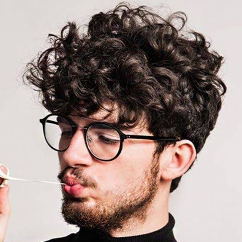 CORTE DE PELO RIZADO HOMBRE PALMA DE MALLORCA ULTIMAS TENDENCIAS PELUQUERIA MOURE (33)