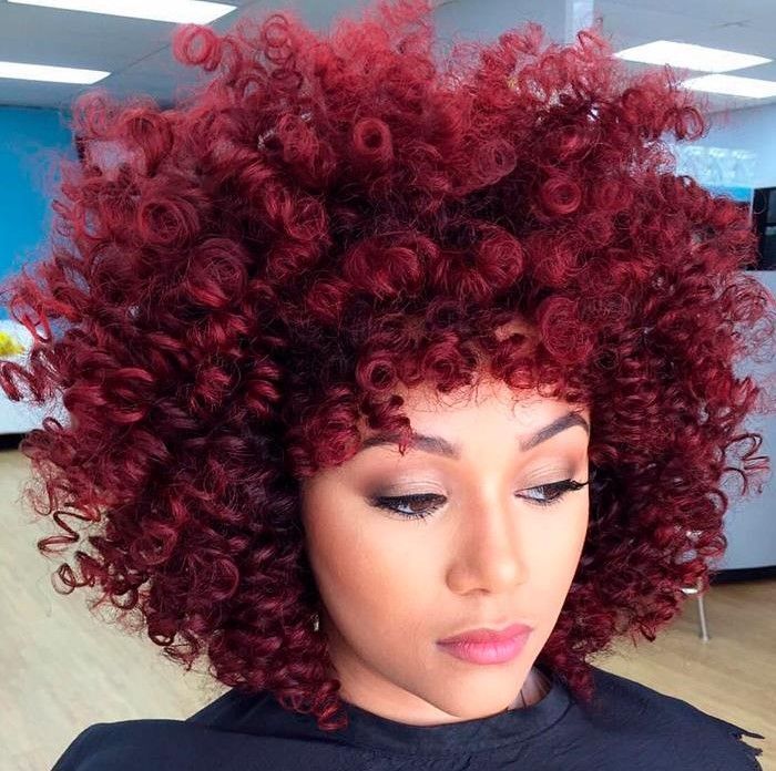 MECHAS Y COLORES ROJIZOS ,COBRIZOS Y PELIROJO ,PELUQUERIA MOURE MALLORCA PELO RIZADO (6)