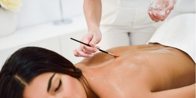 TRATAMIENTO DE ACNE EN LA ESPALDA MALLORCA CENTROS MOURE (5)