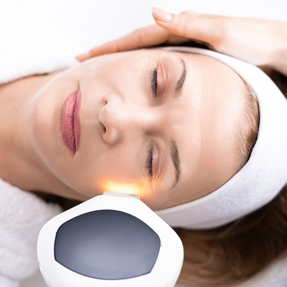 Tratamiento Fotorejuvenecimiento facil Centros Moure - MalLorca