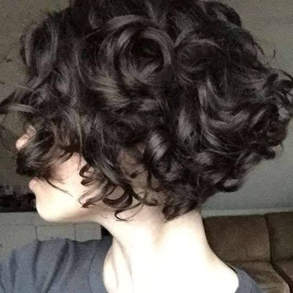 estilo de corte rizado media melena bob moure mallorca (6)