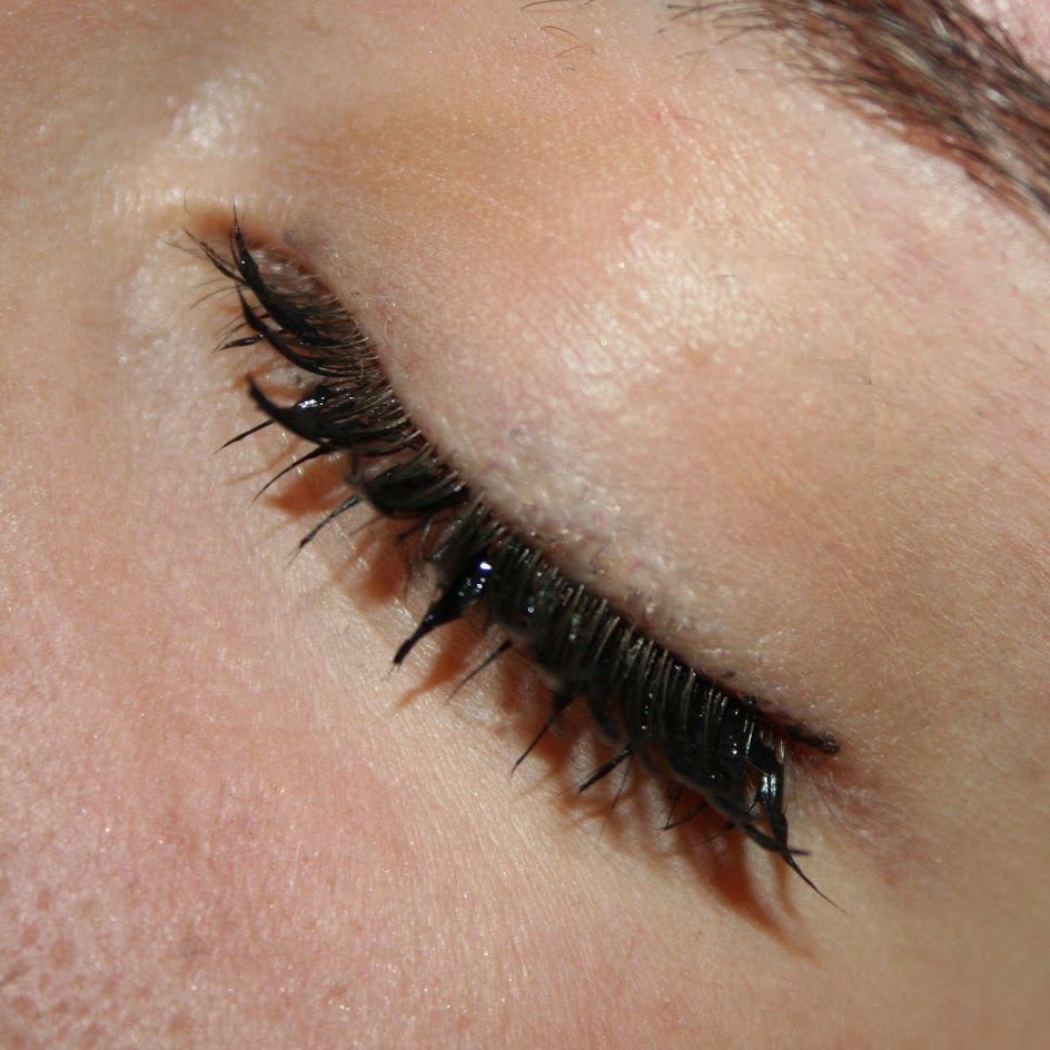 Tinte de Pestañas Moure Mallorca (1)